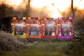 Krmiva MARP máme rádi a teď pro nás mají Novinku‼️ pamlsky MARP Holistic Plus. 💚 vysoký obsah masa - 90 % 💚 žádné umělé...